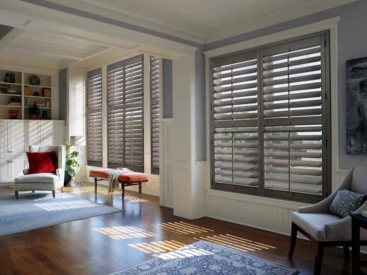 Hunter Douglas Heritance® Hardwood Shutters, plantation shutters, window shutters, wood shutters near Hamilton, Virginia (VA)